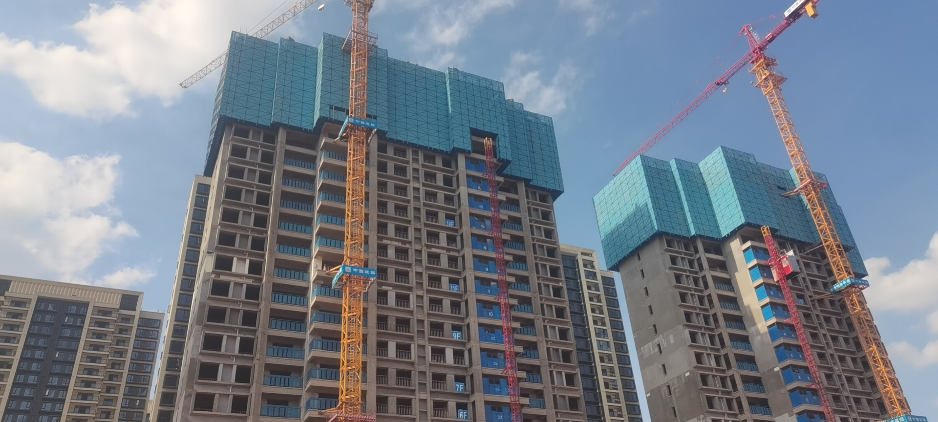 全鋼爬架拆除需要哪些事項(xiàng)？
